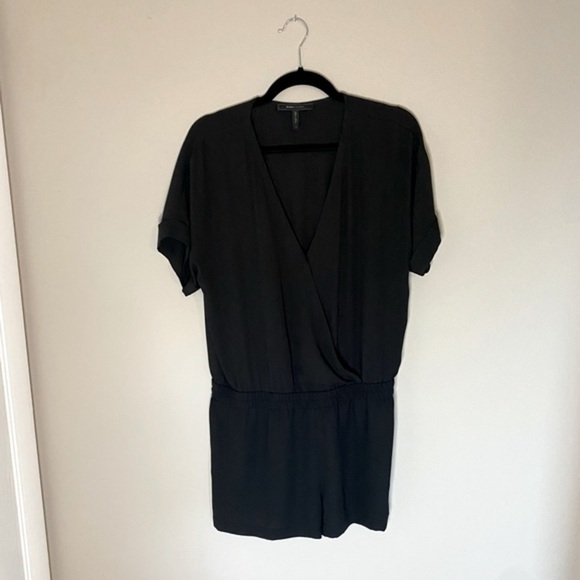 NWOT BCBG shorts romper black size Medium - Picture 7 of 8